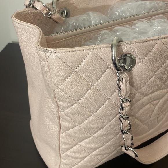 Chanel Grand Shopping Tote! - Picture 6 of 16